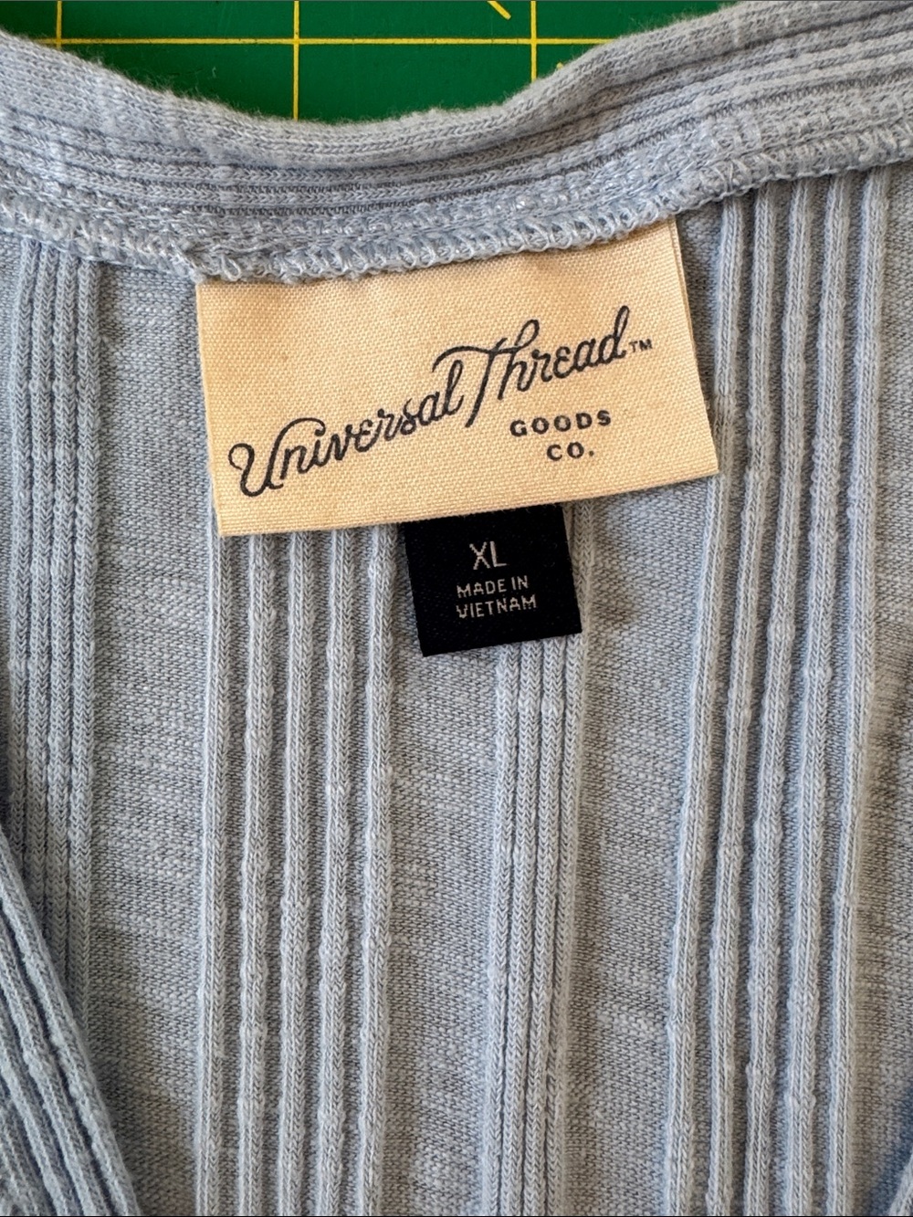 Universal Thread Light Blue Ribbed Button-Front Tank, size XL - Picture 4 of 8